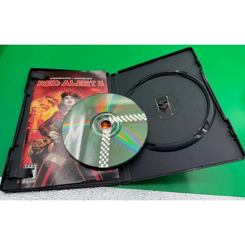 Command & Conquer: Red Alert 3 PC game Good Condition